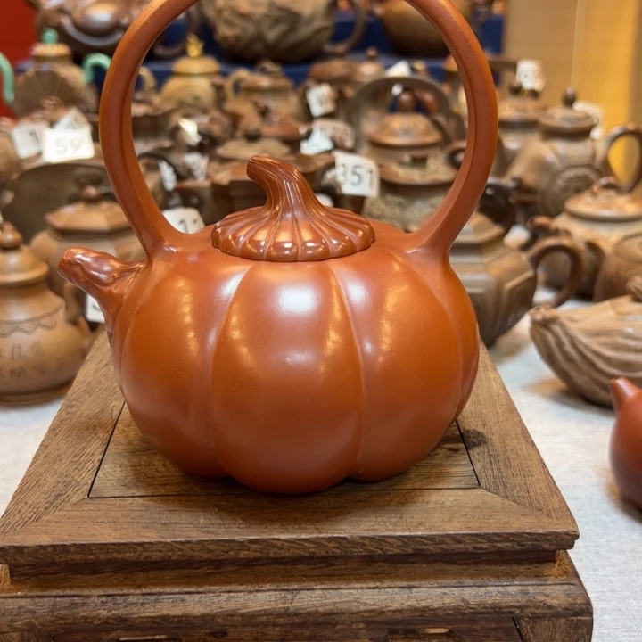 紫砂壶等艺术精品