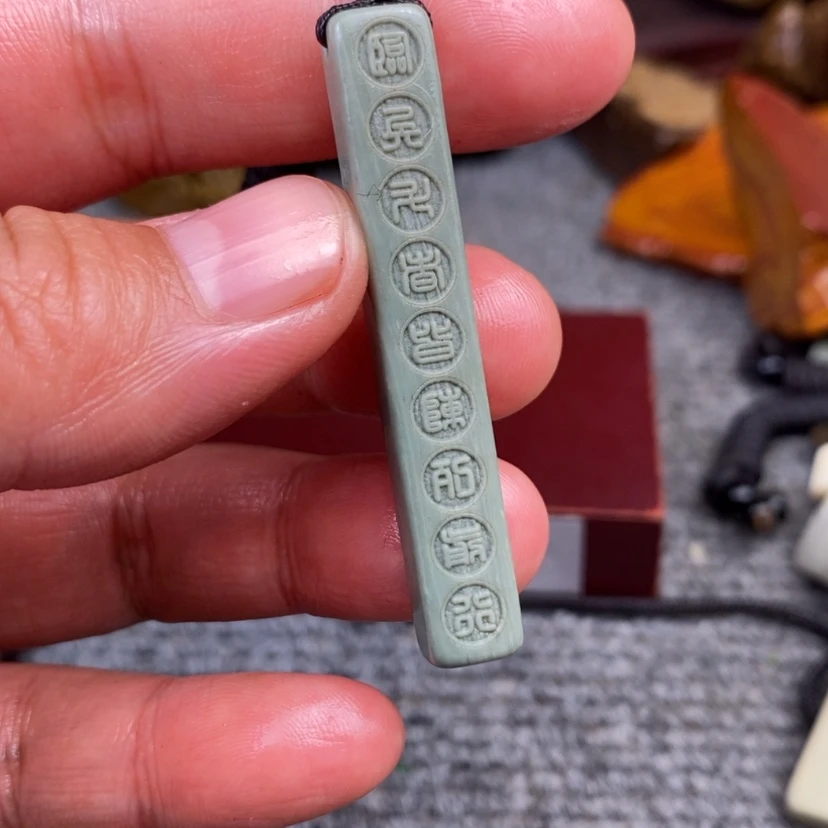 【闪购商品】原石雕刻手把件