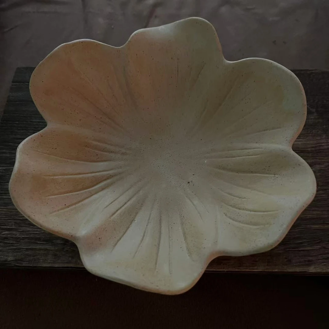 663粗陶系列花瓣陶瓷盘复古不规则盘子餐具 手工拉胚