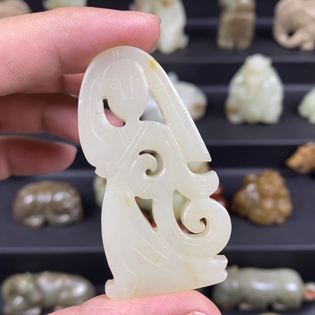 和田玉（糖玉）未镶嵌挂件