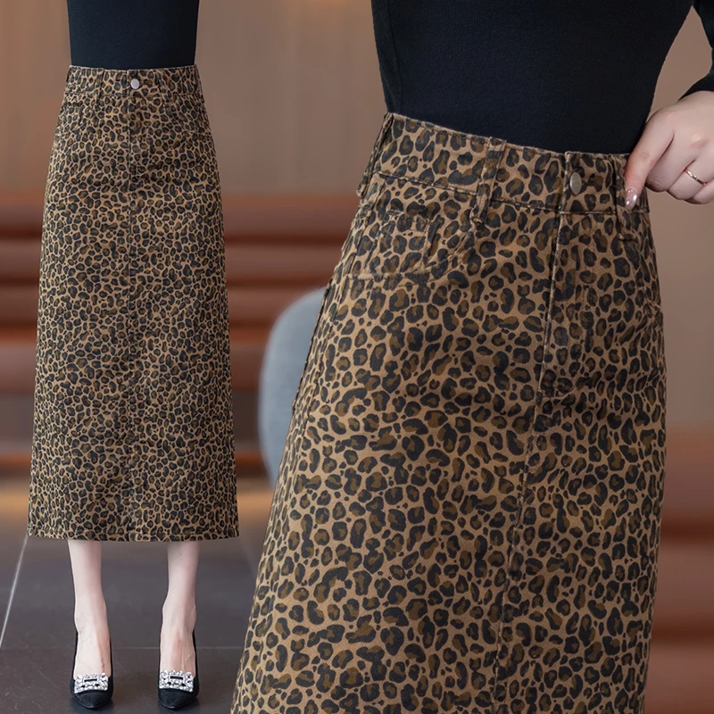 时尚后开叉豹纹半身裙女秋季2025新款高腰中长款显瘦包臀裙直筒裙