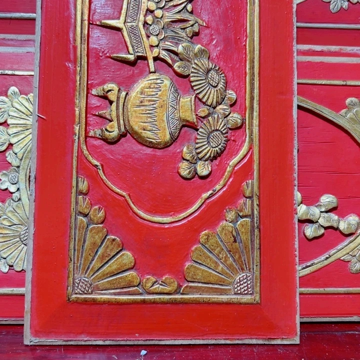 玉***华木木雕工艺品摆件