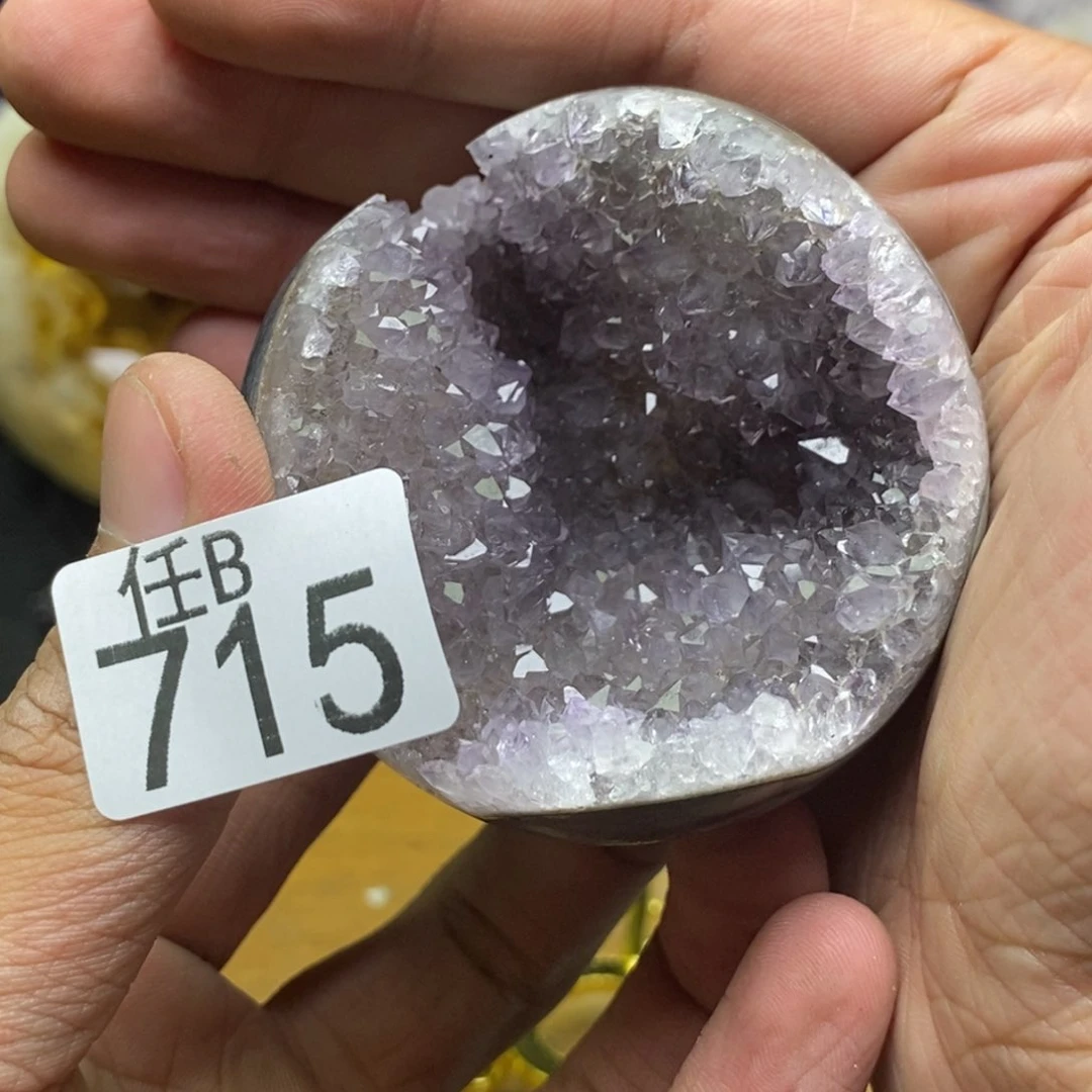 水晶大型摆件（非配饰）未镶嵌