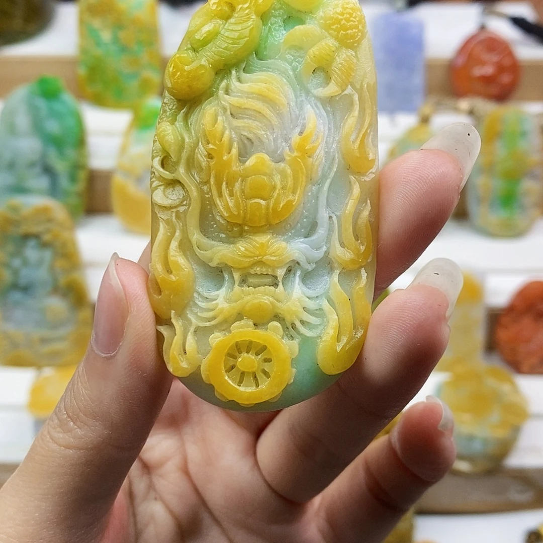 定制翡翠未镶嵌翡翠