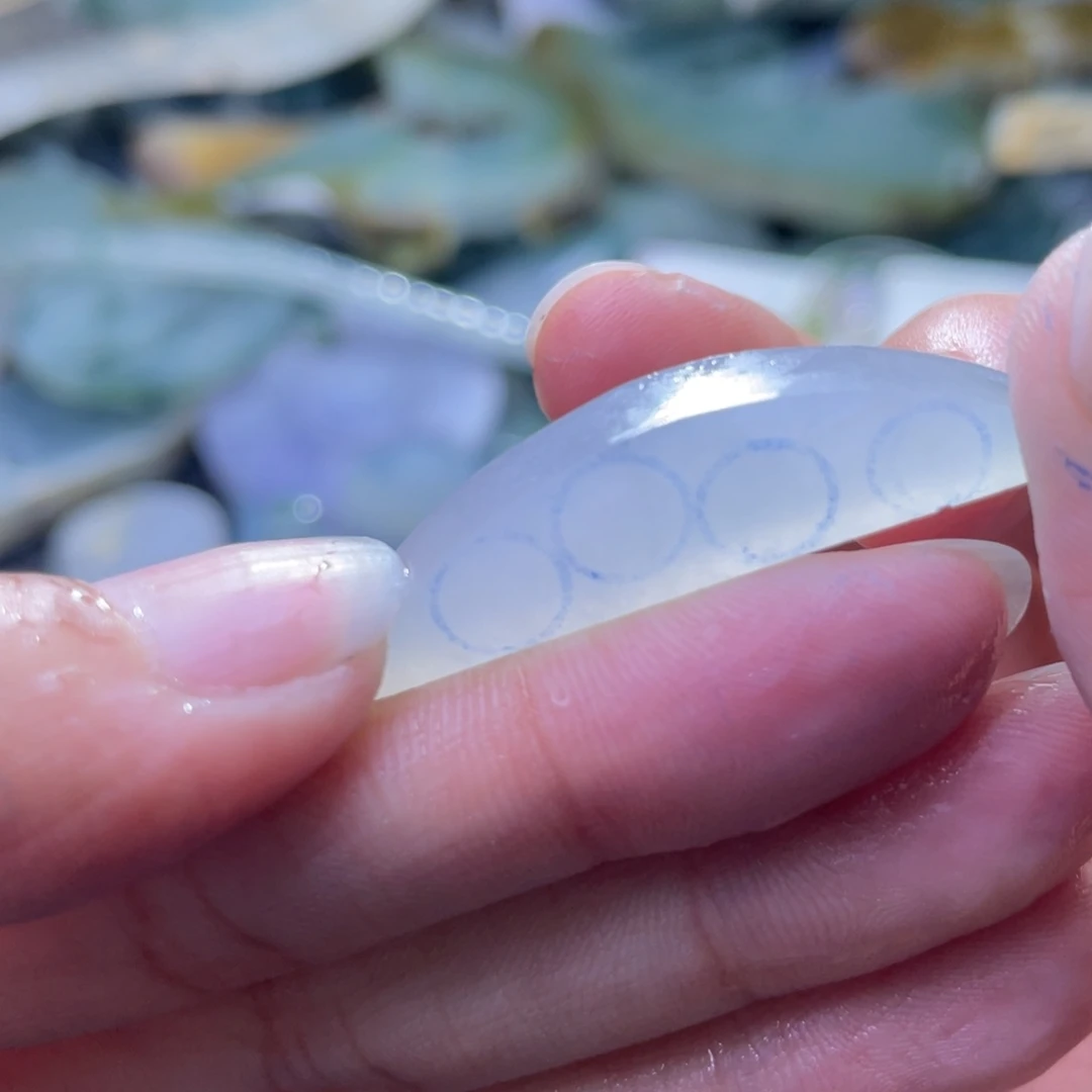 未镶嵌定制翡翠无*n翡翠定制