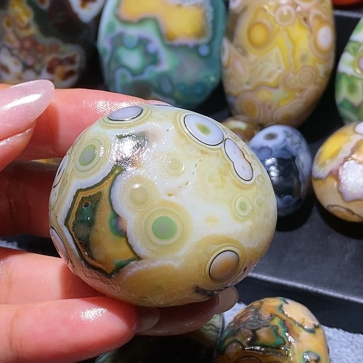 玛瑙/玉髓未镶嵌珠宝奇石39