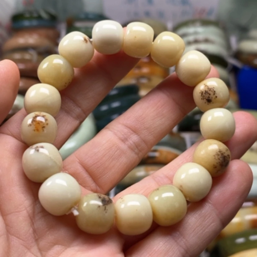 【闪购商品】未镶嵌蛇纹石玉手镯