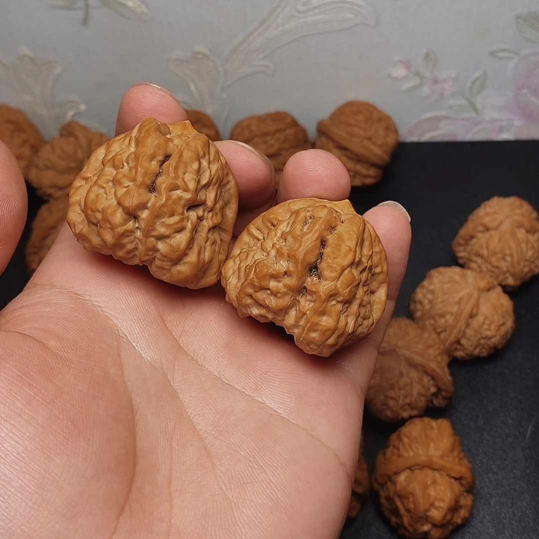 文玩核桃把件38蛤蟆头