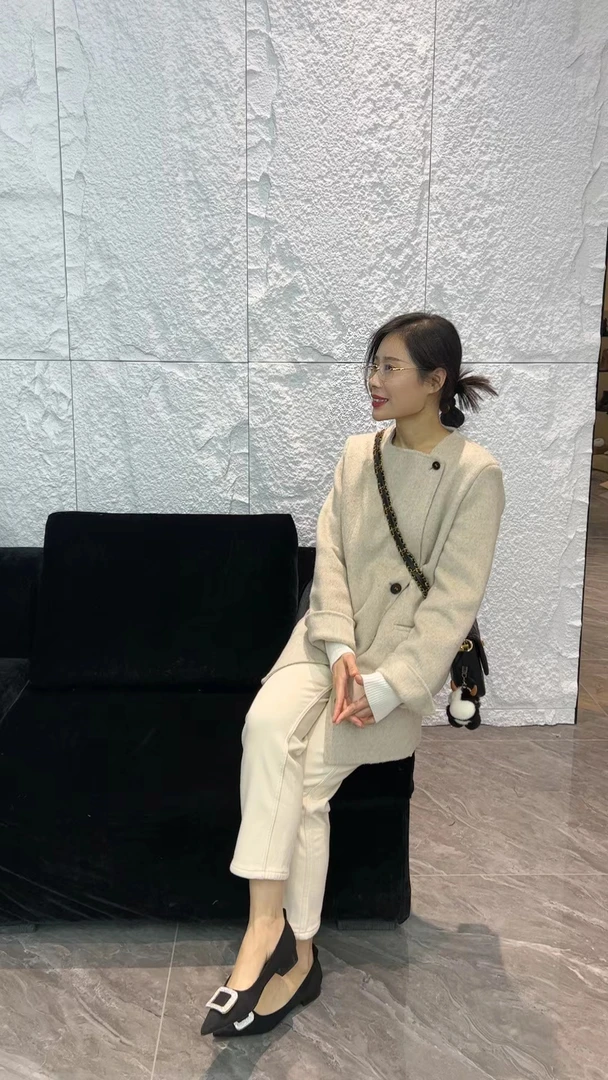 霍梦雪 加绒烟管裤 B 杏色 61038