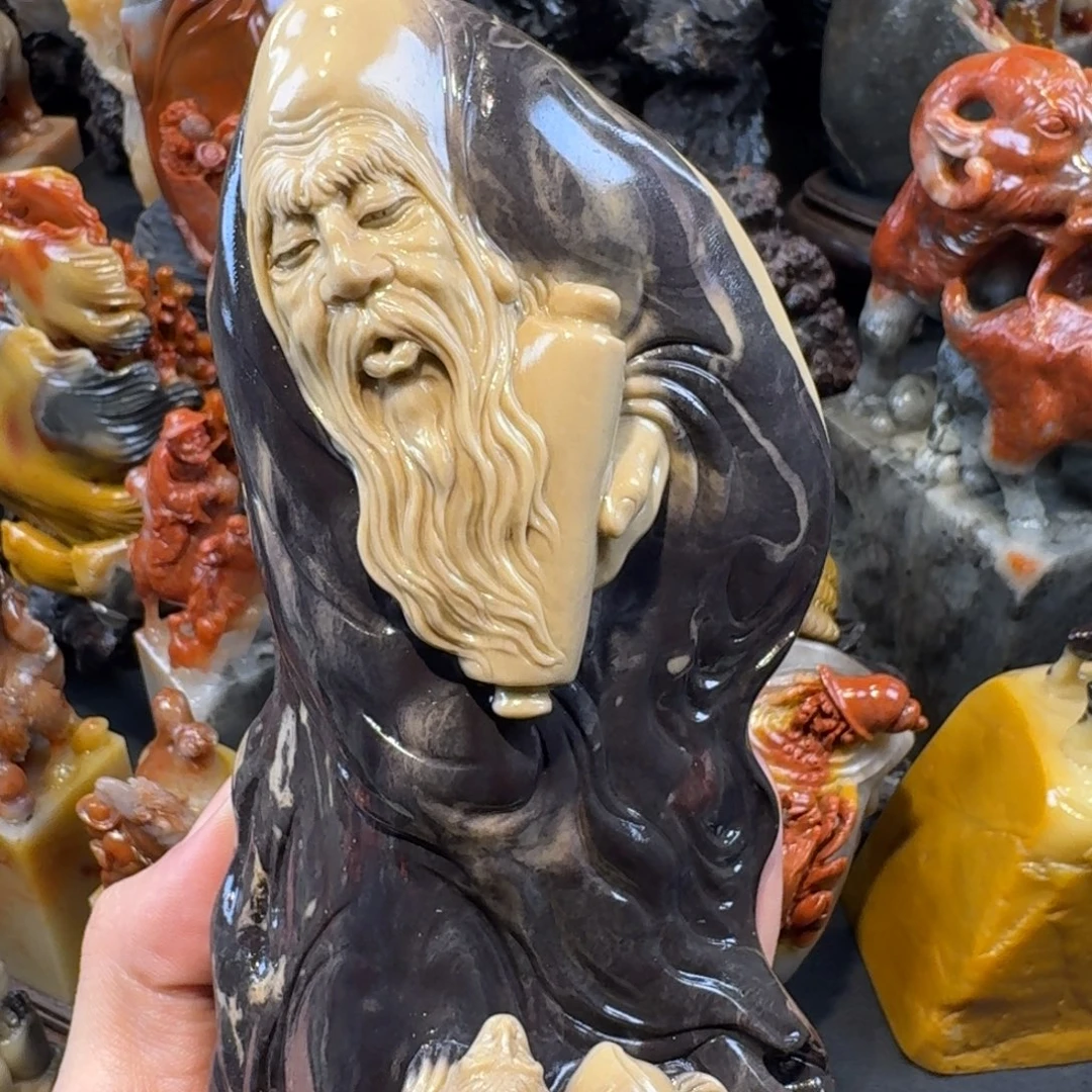 寿山石手工艺作品 巧色巧雕