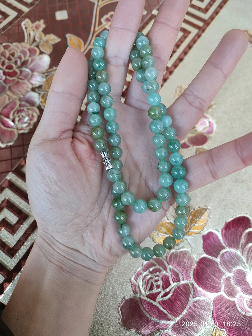 天然翡翠珠子项链
