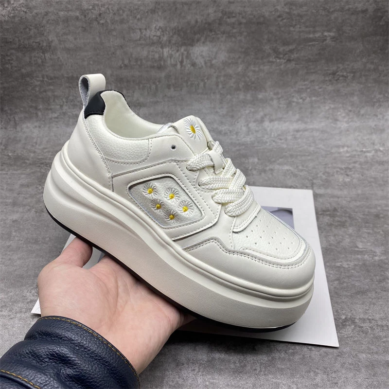 【小雏菊】2509秋季新款时尚小白鞋厚底增高百搭真皮舒适潮流板鞋