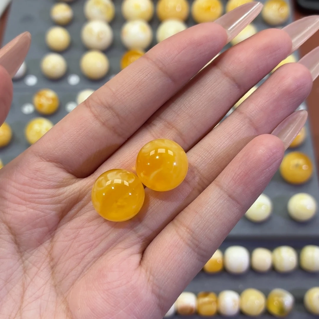 琥珀未镶嵌裸石圆珠
