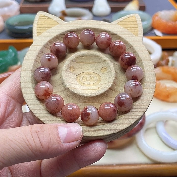 未镶嵌手镯石英质玉