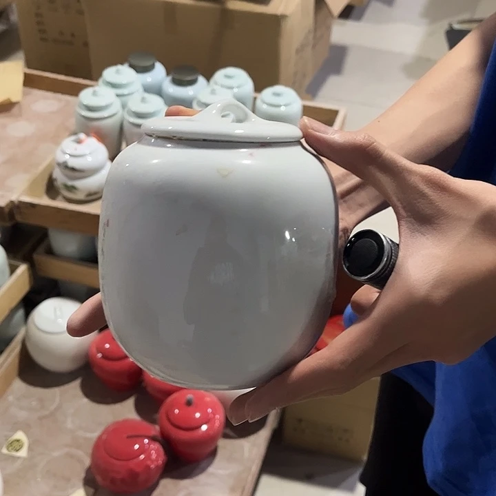 摆件各種器型高檔陶瓷茶葉罐