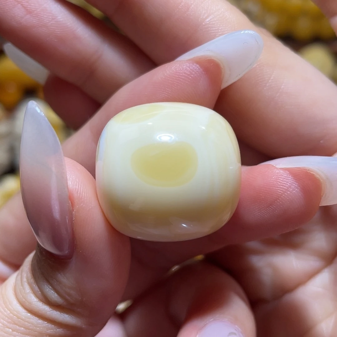 【闪购商品】裸石琥珀未镶嵌琥珀蜜蜡