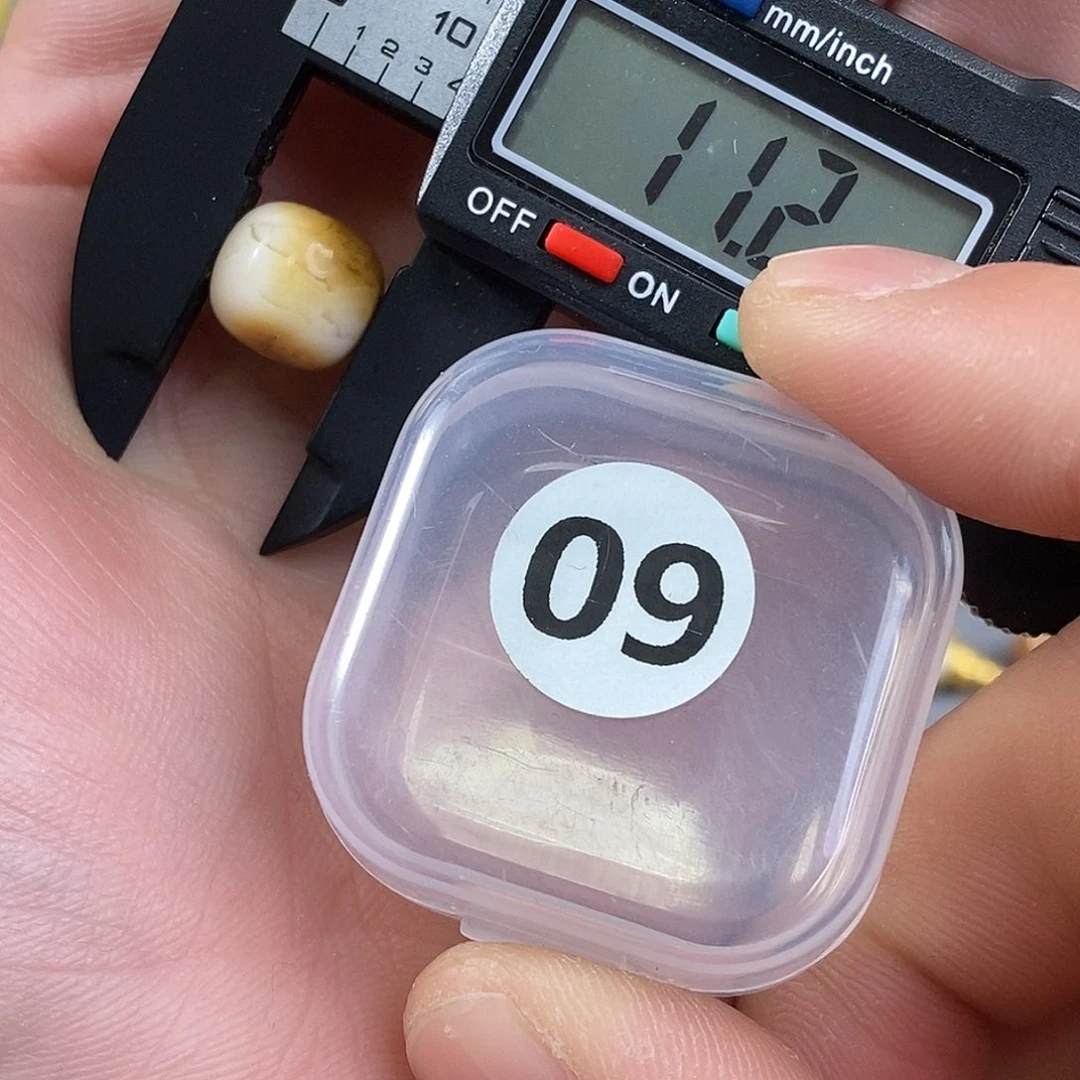 琥珀裸石未镶嵌微瑕