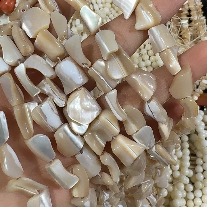 玛瑙/玉髓合金珠宝半成品一条咖色马蹄螺指定款随形