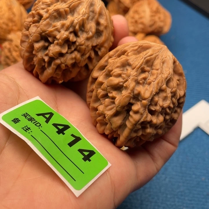 文玩核桃吊坠核桃