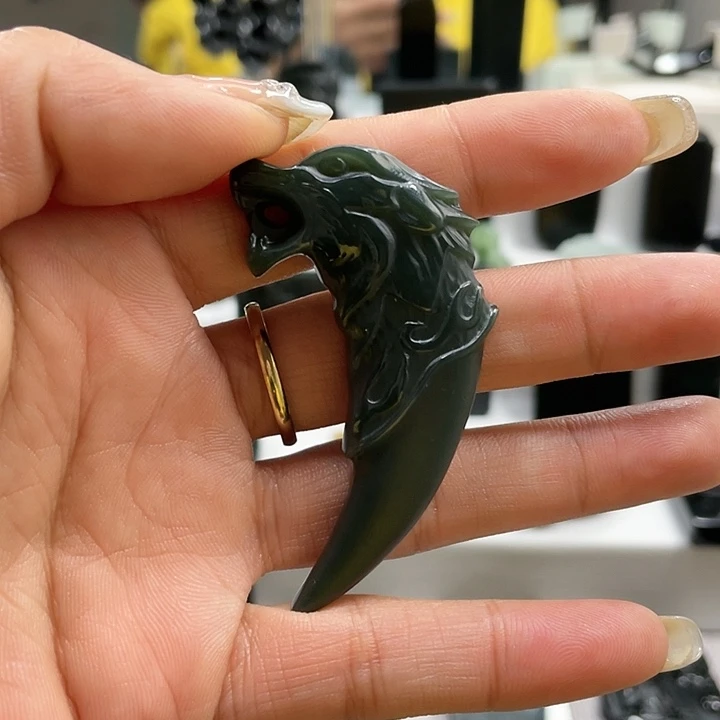 【闪购商品】和田玉（青玉）颈饰未镶嵌我**我