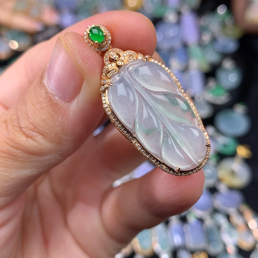 吊坠(不含链)18K金镶嵌翡翠