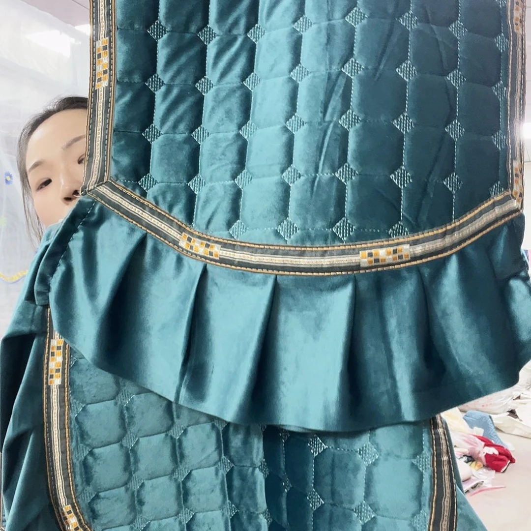 雪尼尔啦咯啦咯啦咯啦咯啦