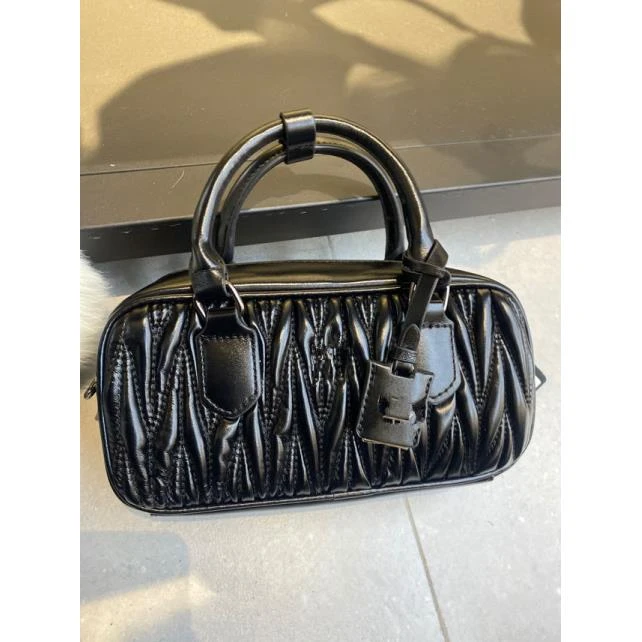 7105款百搭单肩包