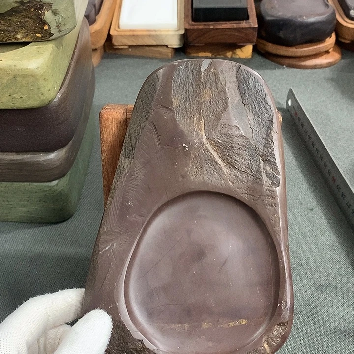广东肇庆原石端砚