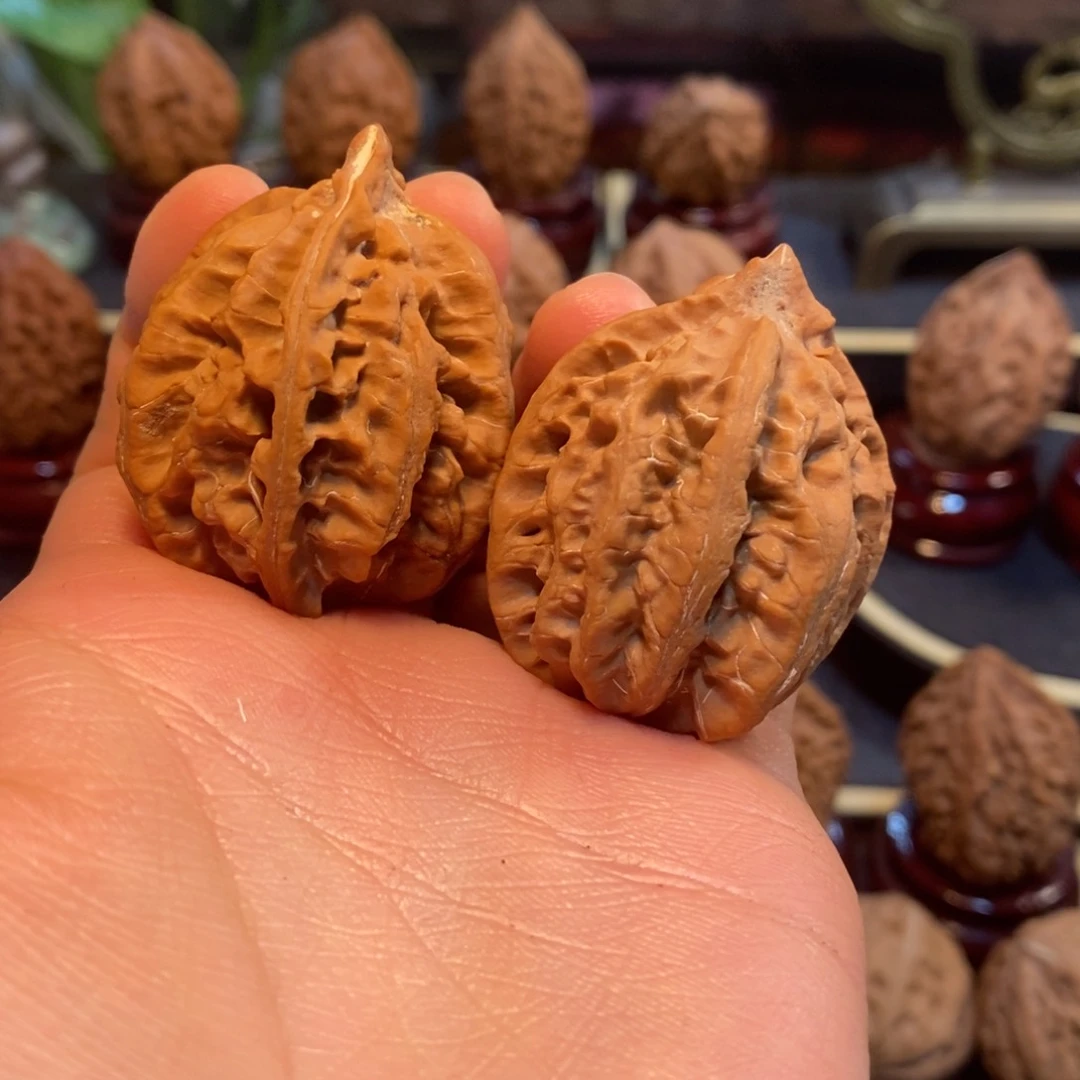 文玩核桃吊坠灯笼