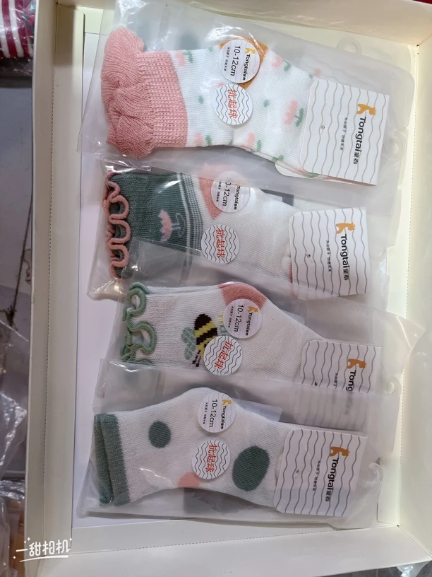 菲恬家TT A241114婴童袜（花边蜜蜂）