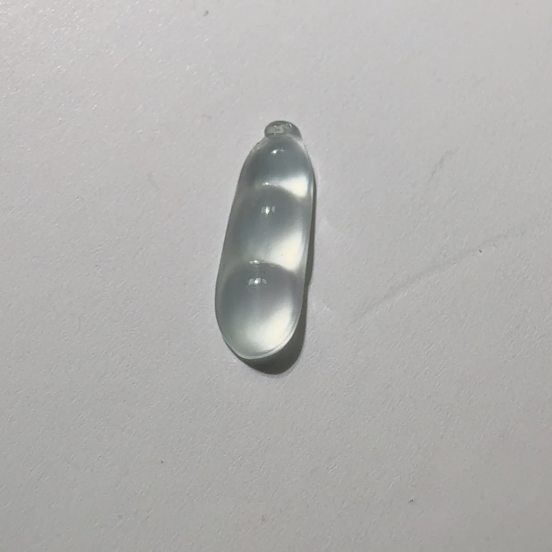 翡翠未镶嵌颈饰豆子