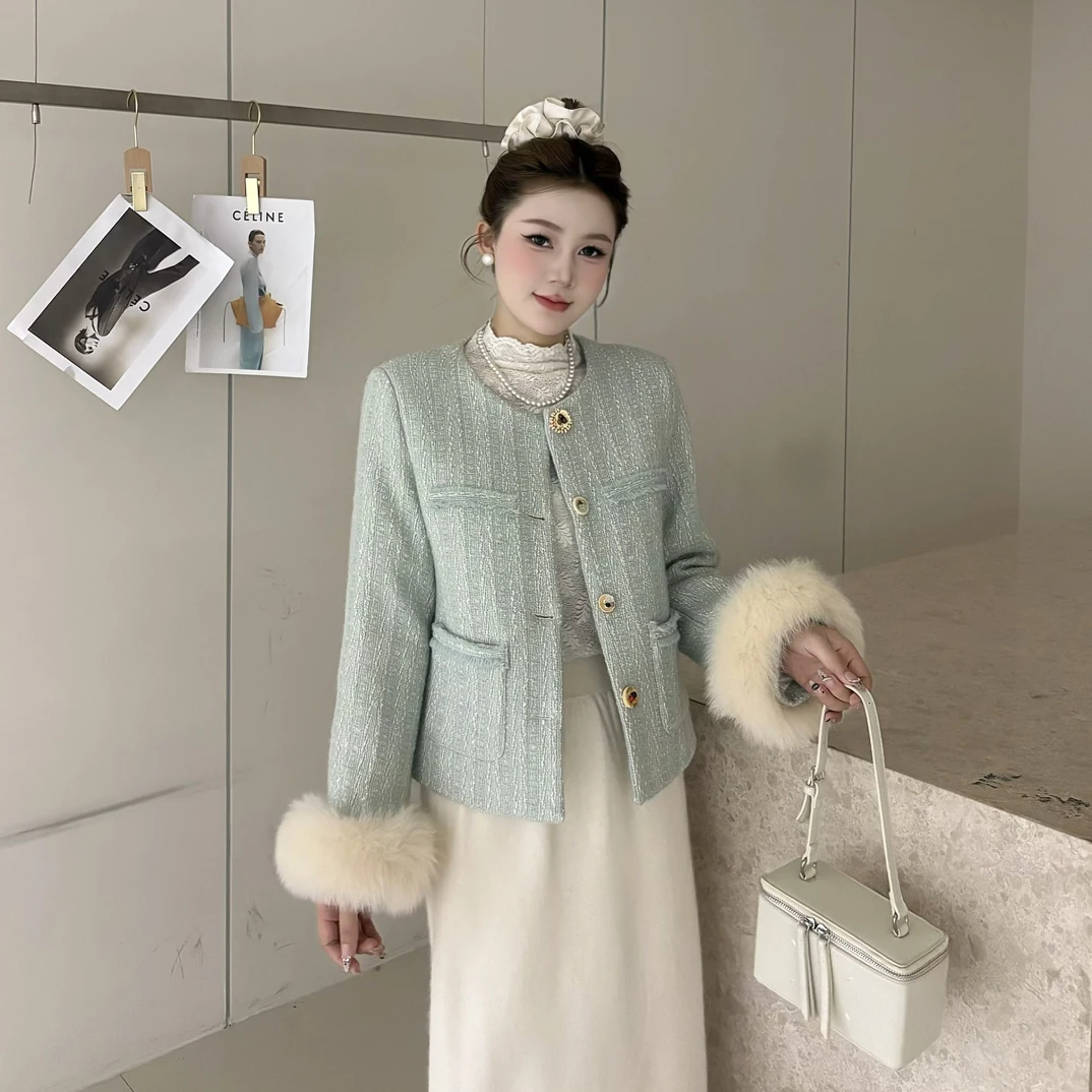 新款小香风加厚保暖圆领羽羽短外套25180