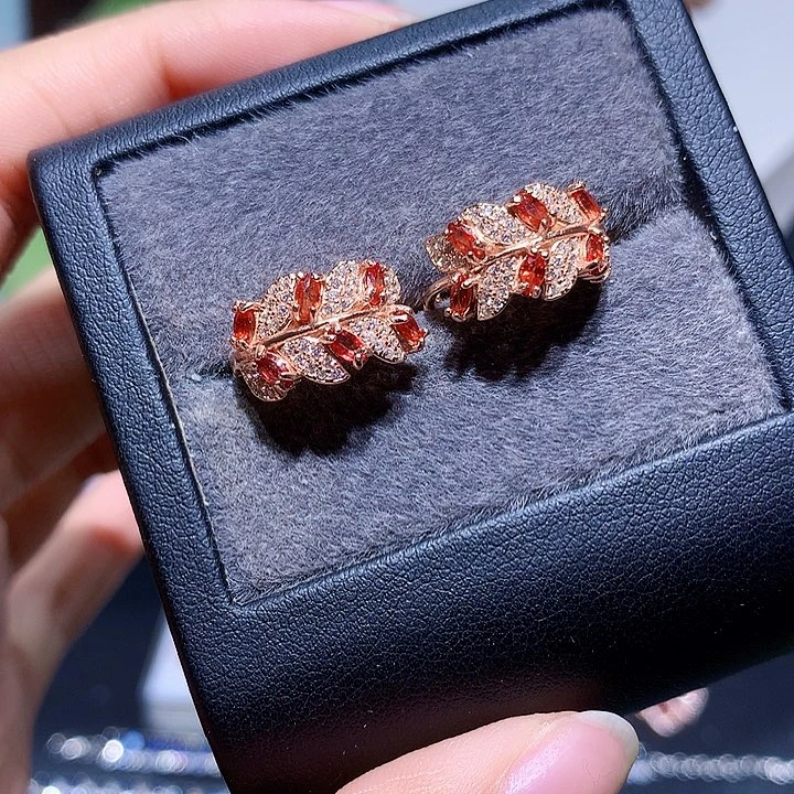 银S925镶嵌耳饰彩色蓝宝石