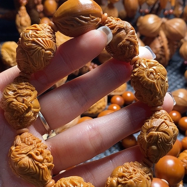 吊坠橄榄核✨****✨整身钟馗