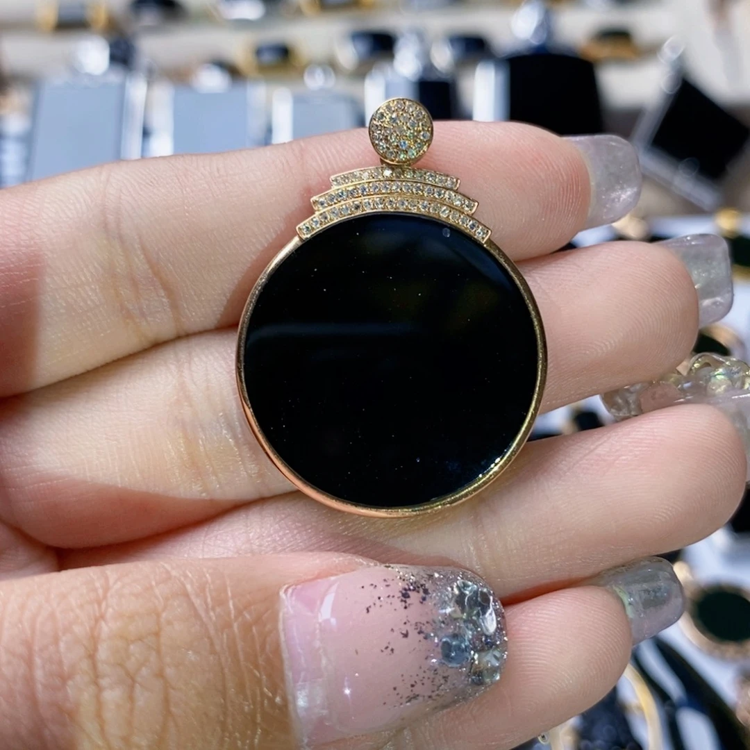 定制翡翠18K金镶嵌墨翠圆形吊坠