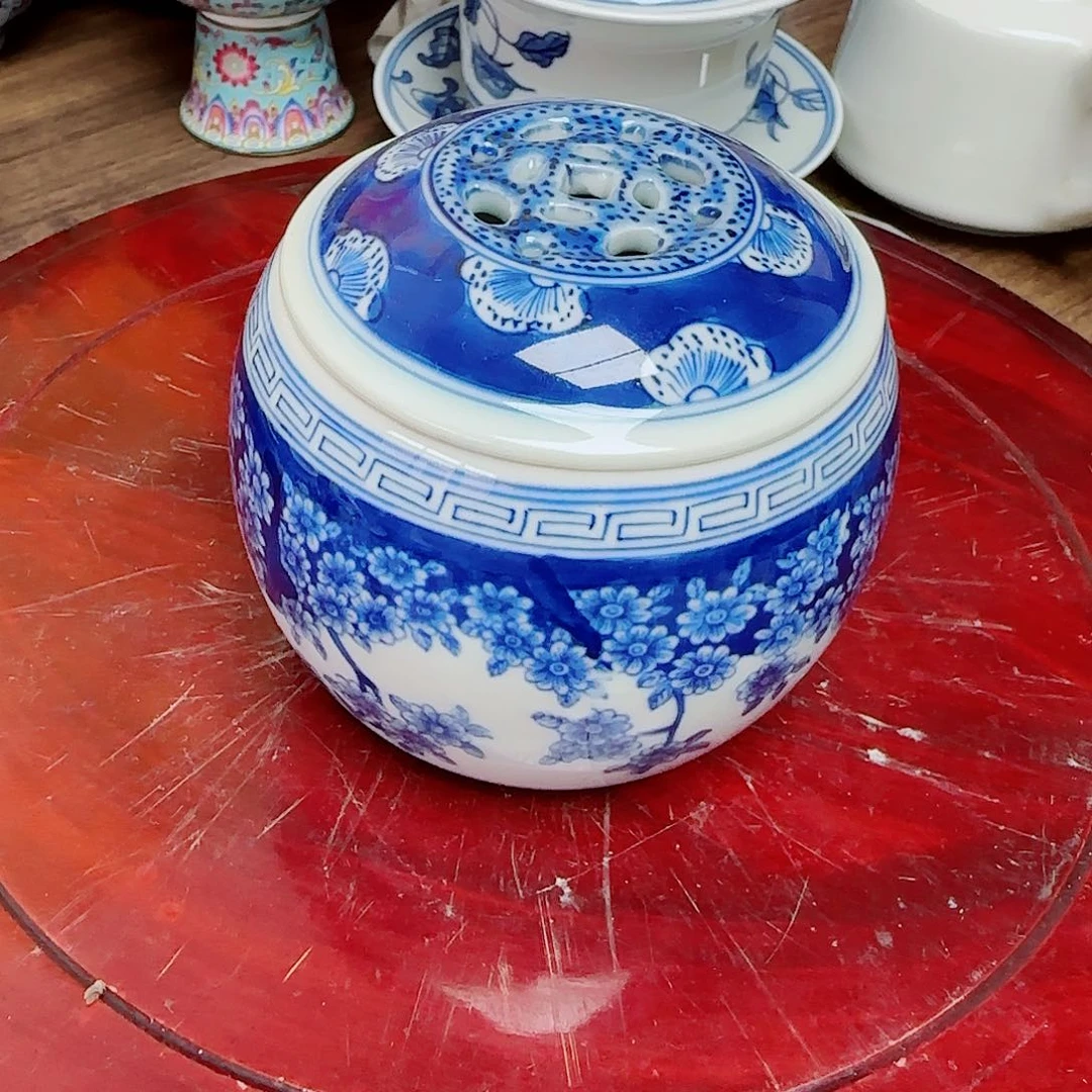 摆件西**～瓷器的工艺技术水平不断进步与