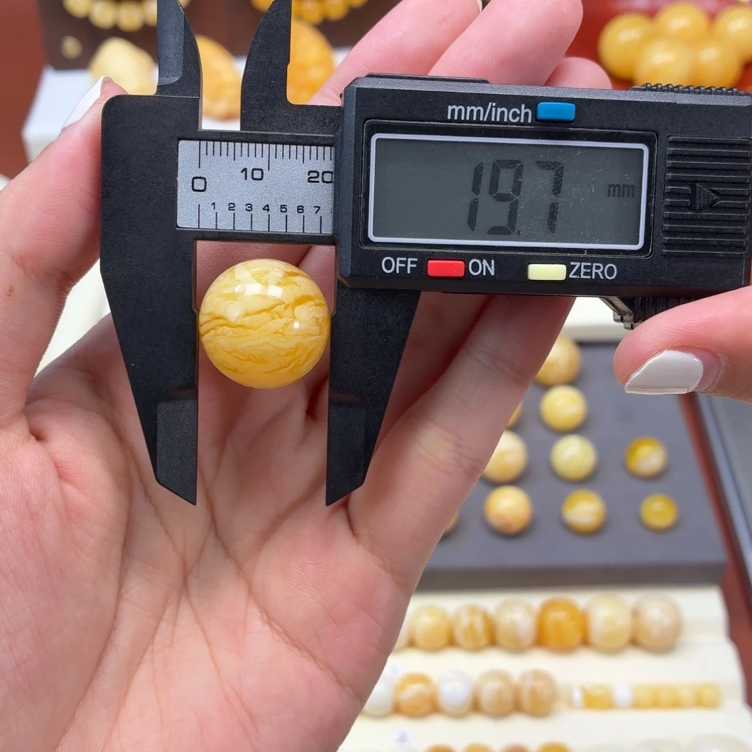 琥珀未镶嵌裸石焦糖虎皮纹圆珠19.7mm