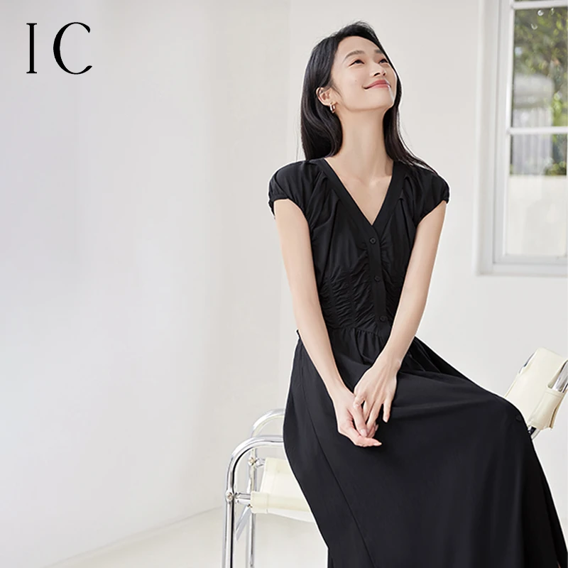 黑色优雅设计感休闲显瘦v领连衣裙女