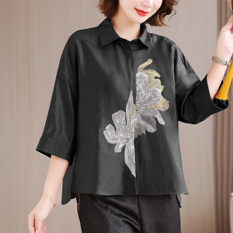 中老年妈妈初秋新款刺绣短外套女仿香云纱气质女士新中式西装上衣