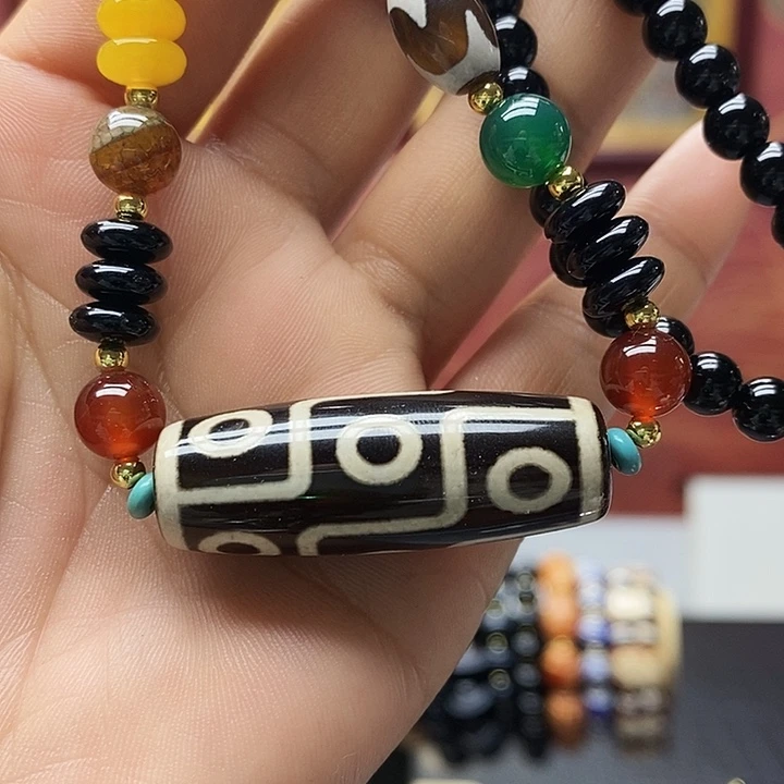 玛瑙/玉髓合金颈饰