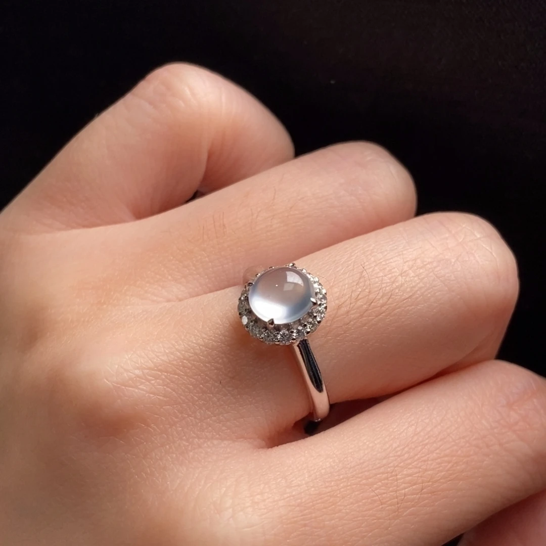 翡翠18K金镶嵌戒指玻璃种