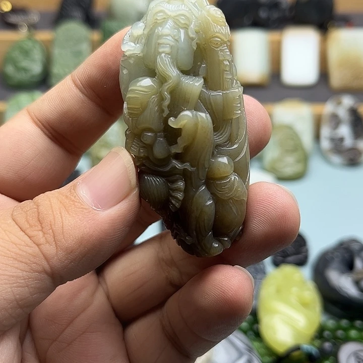 和田玉未镶嵌颈饰