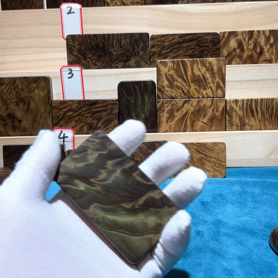 飞***5木金丝楠木无事牌