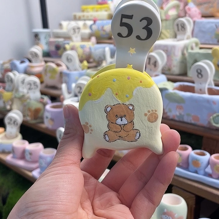 53……手工手绘花盆