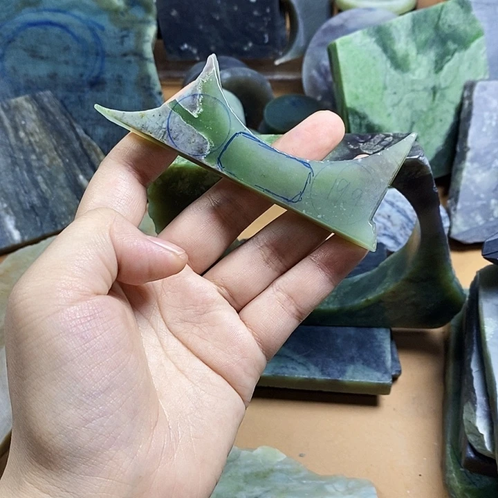 情***化和田玉（糖玉）未镶嵌珠宝半成品