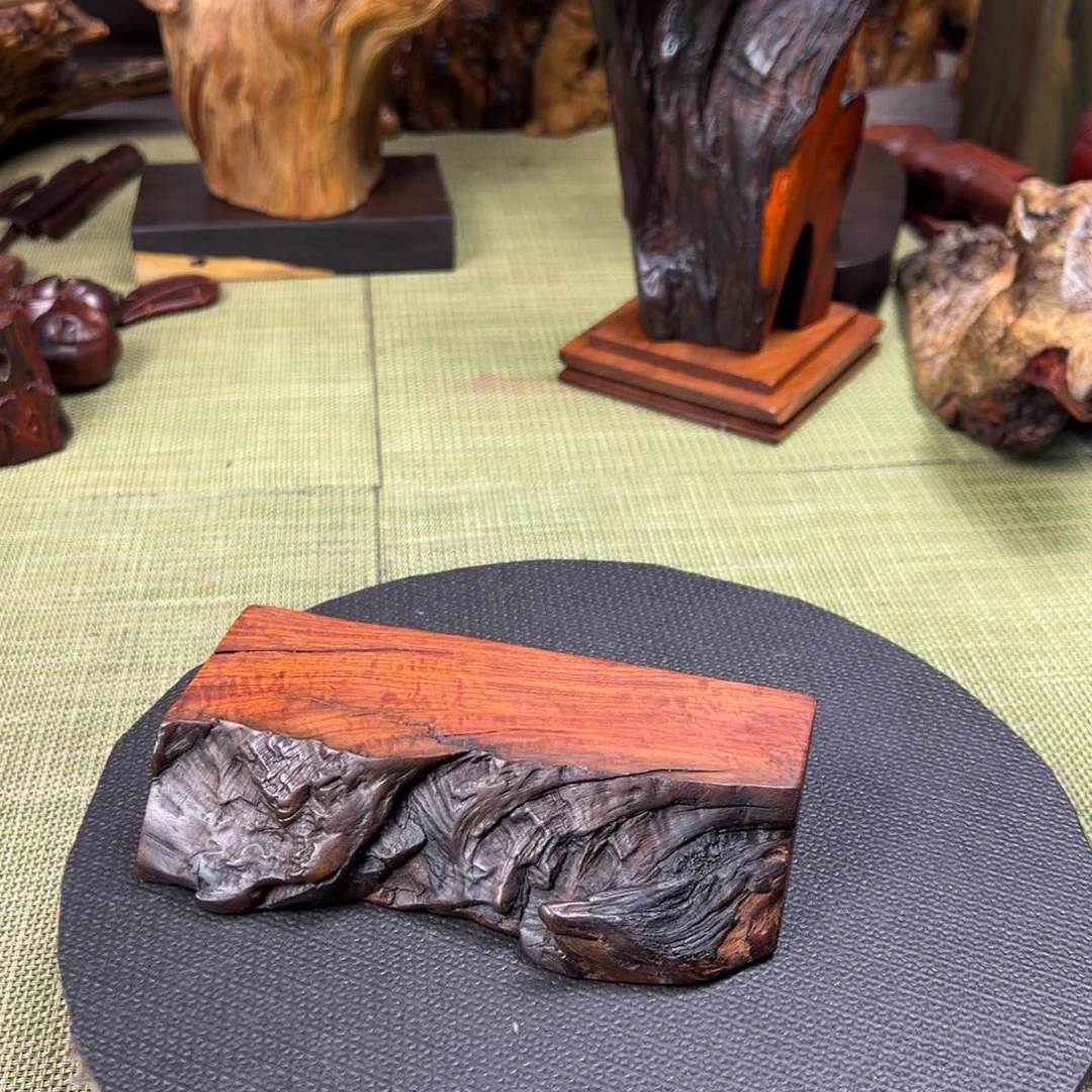 大果紫檀（缅甸花梨）村**坤