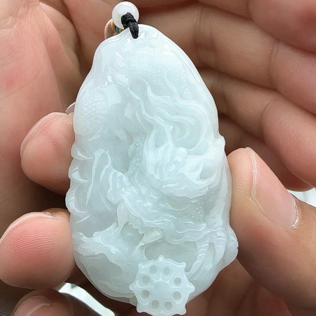 翡翠颈饰未镶嵌李*翡翠