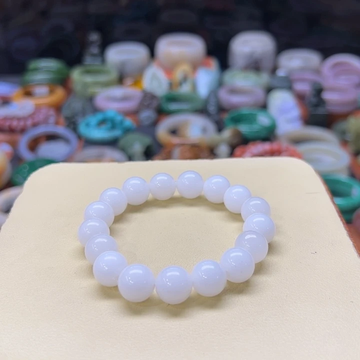 石英质玉手镯未镶嵌佘太白卡12