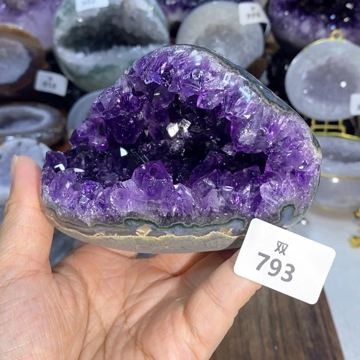 未镶嵌大型摆件（非配饰）水晶