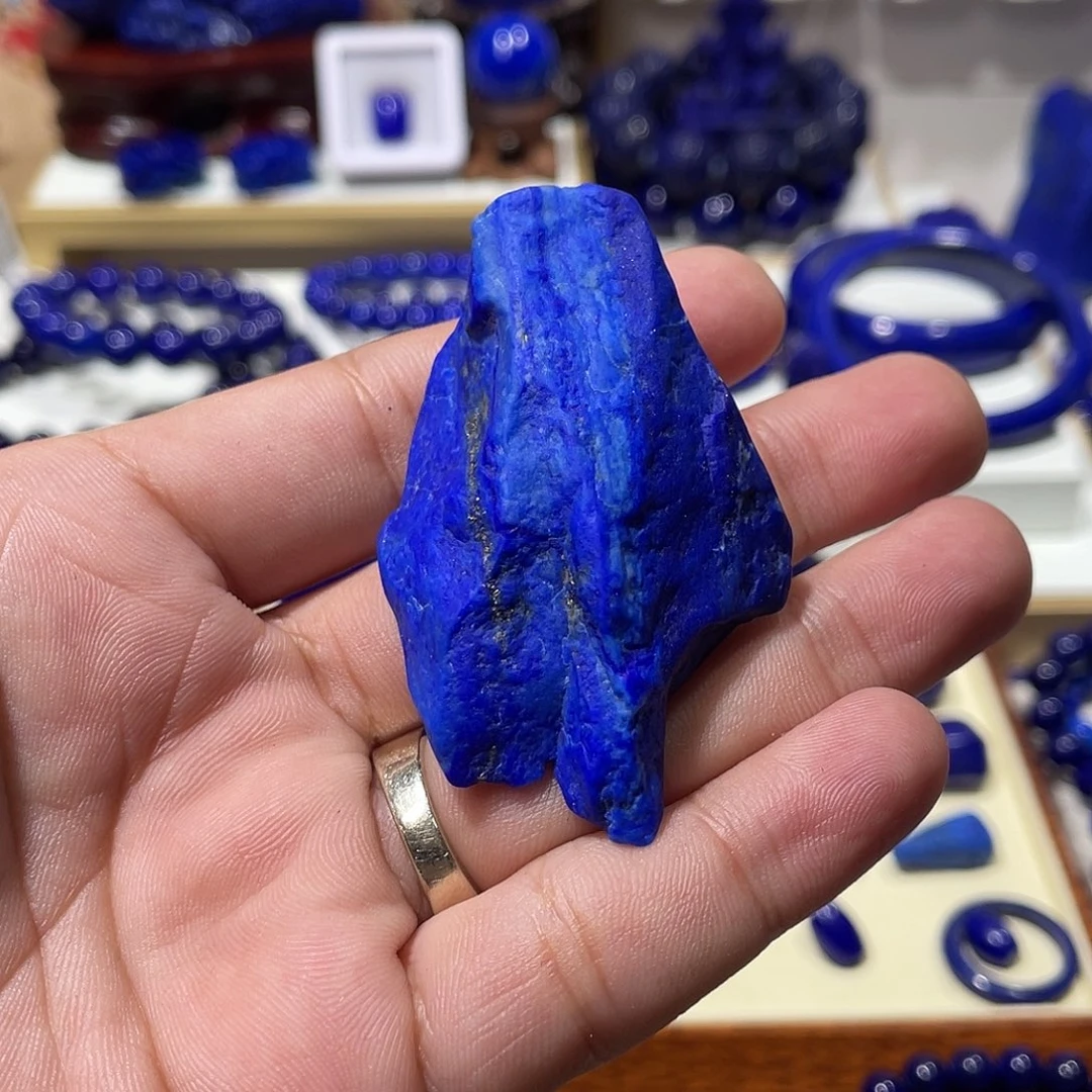 息***青青金石未镶嵌老矿原石